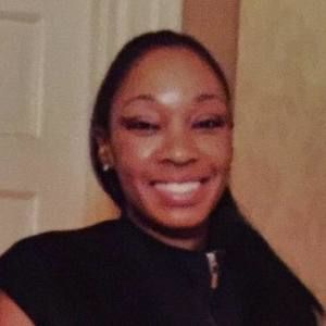 Meet your Posher, Val